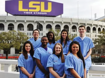 Checki  king in and Treating  High-Achievi  ving Students  Meet  Meet you  your  r Doctor  Doctor