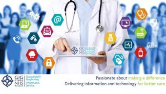 1  IT  IT Procurement  Lessons learnt in the NHS Matthew Perrott  Strategic Contracts Manager