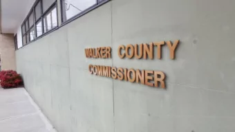 WALKER COUNTY  EMERGENCY SERVICES  WHAT DOES THE FIRE DEPARTMENT DO?  INCIDENT RESPONSE