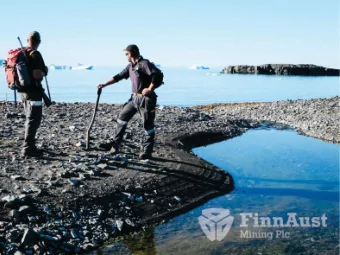 FINNAUST MINING  DISCLAIMER This presentation (Presentation), and the information contained