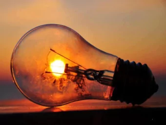 1  2  Renewable Sun Power  Team members  Niels Brandenburg  Wim Faes  Johannes Ihle  Hafizul Ilias