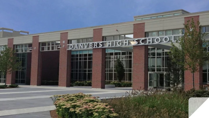 danvers high school graduation requirements