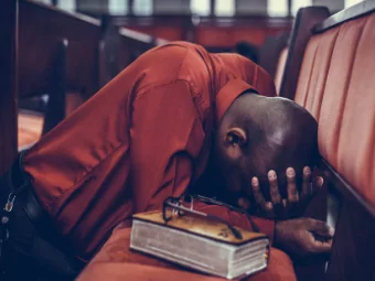 1630  Presbyterian  or Elder Led  The first General  Assembly met in 1560  Iona Columba ( 521 AD